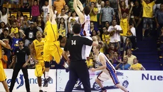 Benjamin Dewar resuelve y el Blusens Monbus saca oro de Gran Canaria