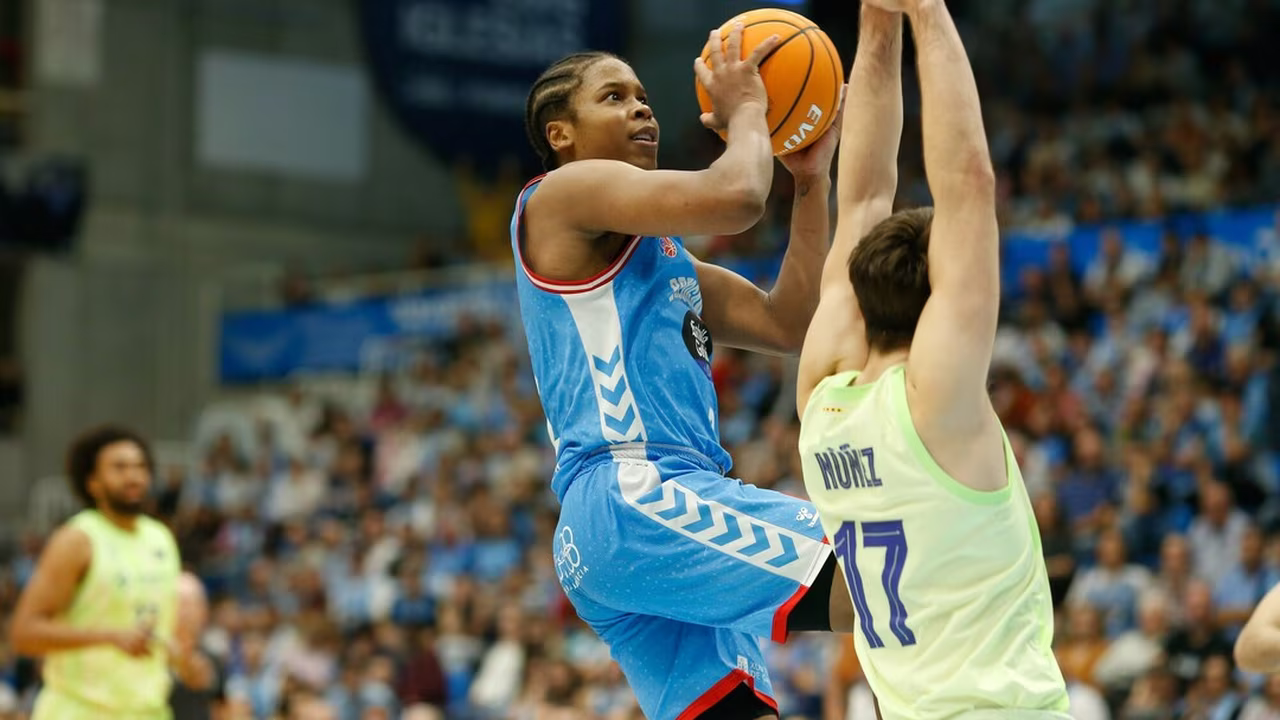 ¿Quién es Charlie Moore, el jugador que ha destrozado al Barça en ACB?