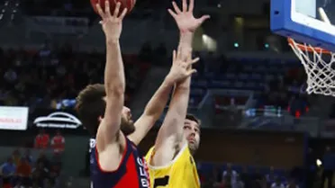 Caja Laboral consigue la sexta victoria consecutiva a costa del CB Canarias (81-62)