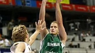 Zoco Europeo: Nesterovic deja la NBA por Olympiacos. Maric, confirmado por Panathinaikos. Poeta, a la Virtus. Hawkins regresa a Milán … y mucho más