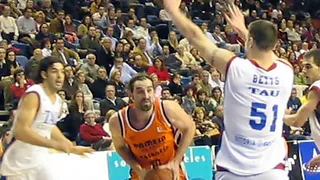Andrew Betts y el DKV Joventut llegan a un acuerdo