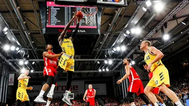 easyCreditBBL: Alba y Bayern sufren para mantener el liderazgo