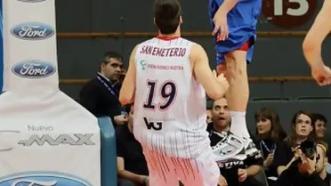 Asefa Estudiantes se impone a Caja Laboral Vitoria en un final de infarto