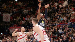 SbEu: Ali Muhammed y Kalinic infligen la tercera derrota consecutiva a Armani Milán