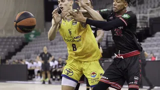 Thomasson quiere jugar en la Euroliga, pero se quedará en Granada