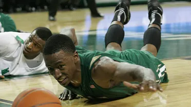 Devastador: fallece mientras entrenaba Cameron Moore, ex compañero de Ovie Soko en UAB