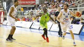 HLA Alicante espera rival en la final; Albacete remonta y fuerza el quinto ante Canoe