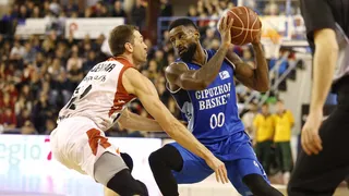 Dean ejerce de desatascador para un Gipuzkoa que ha impuesto su ritmo al Manresa