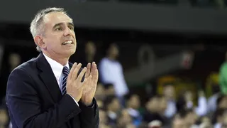 Laboral Kutxa toca fondo ante Estrella Roja (66-86) y Marco Crespi es destituido