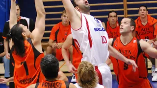 Dani García emprende también aventura asiática junto a un Óscar Yebra que se quedará hasta final de campaña