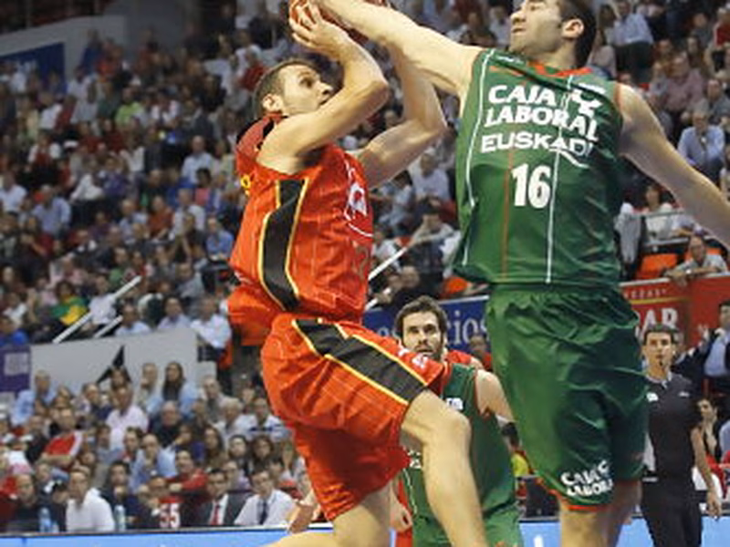 La otra estadística en la Liga Endesa (J1): Lukauskis, máxima eficacia. Jaime Fernández explota sus minutos en cancha. Pedro Llompart, el jugador más decisivo de la jornada