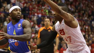 Hickman rompe el factor pista en un miércoles de prórroga. Barça y Madrid ganaron