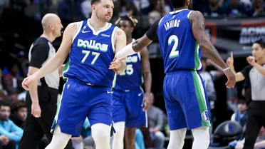 Ridículo en Dallas. Doncic se desespera
