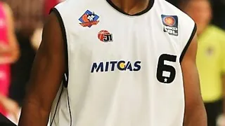 Jerome Tillman es el pívot que cierra la plantilla de Ford Burgos