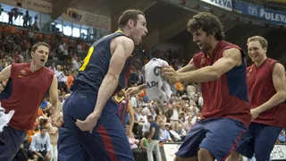 Marcelinho se exhibe en la Fonteta y deja a Valencia Basket sin final en un cierre épico (75-77)