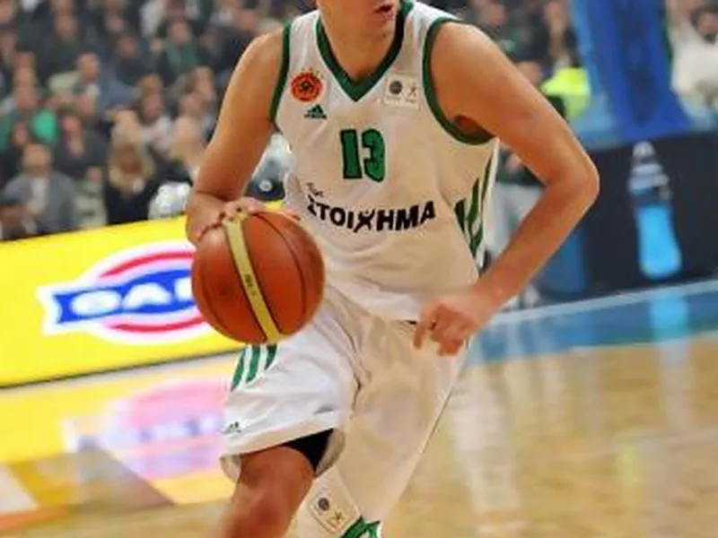 Liga griega (J5): el clásico se lo lleva el Panathinaikos; Panionios se sitúa en las primeras posiciones; Papanikoloau, MVP