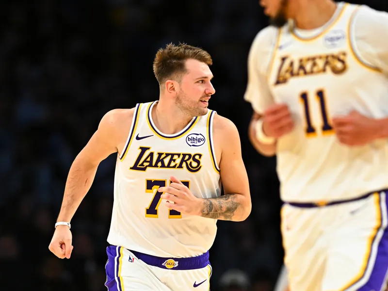 Picks, trocas y una ventana que no espera: el plan de los Lakers para el próximo verano