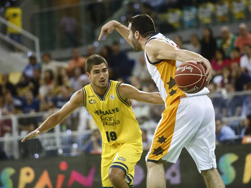 Cajasol da por perdido a Satoransky y ya piensa en el recambio: Carlos Cabezas