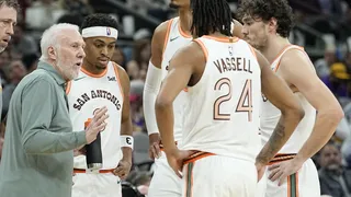 Los 2 entrenadores mejor pagados de la NBA tienen el peor balance de derrotas