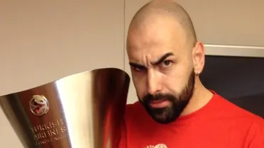 “Mr. Bartzokas”; Sáez y Sito Pons; Cherry prefiere la 3ª francesa a España y más