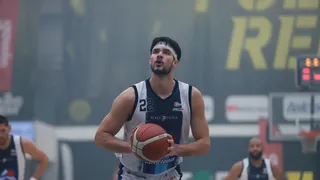 ¡Otro fichaje y despido en el Betis! Así queda la plantilla