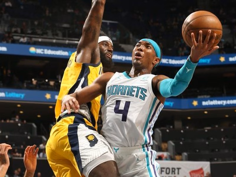 Charlotte Hornets, encontrando el camino