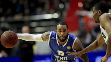 Zenit St. Petersburg golpea en Kazan; Kirilenko pone fecha a su retirada