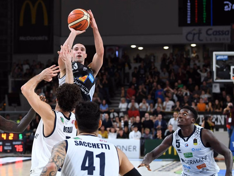 LEGA SERIE A: Los favoritos no perdonan y Trentino consigue la primera in extremis