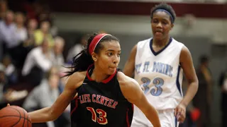 La prestigiosa Universidad de St. John’s beca a la española Crystal Simmons