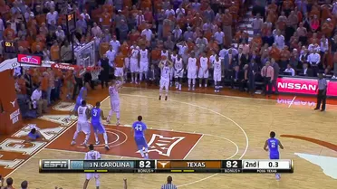 ¿Dentro o fuera de tiempo? La jugada polémica de la temporada en NCAA (VIDEO)