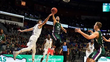Morabanc Andorra sucumbe ante un Unicaja venido de menos a más (84-75)