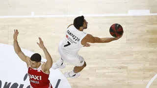 Un sólido Real Madrid no da esperanzas a Baxi Manresa (98-75)