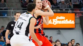 La perla Tadas Sedekerskis apunta a la primera plantilla de Laboral Kutxa