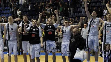 Estrella Roja pierde su ocasión de quedar líder y Partizan mantiene el sueño de la F4