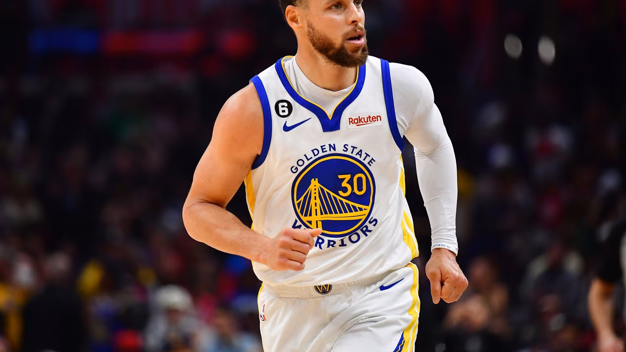 Stephen Curry bate un récord del que no se está hablando tanto