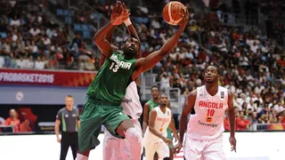 El azulgrana Shane Lawal y su Nigeria acaban con el dominio de Angola