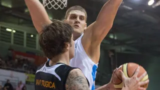 MyWigo Valladolid sufre para seguir invicto. Múgica ratifica su MVP