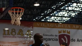Por fin se cierra la cesión de Michel Diouf al Gijón Baloncesto