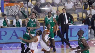 Daniel Hackett y Bobby Brown acercan a la Montepaschi al título