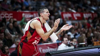 Serios problemas: Otro jugador abandona la disciplina de Casademont Zaragoza