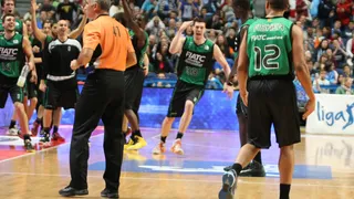 El FIATC Joventut bate el récord de triples para derrotar al Asefa Estudiantes (75 -112)