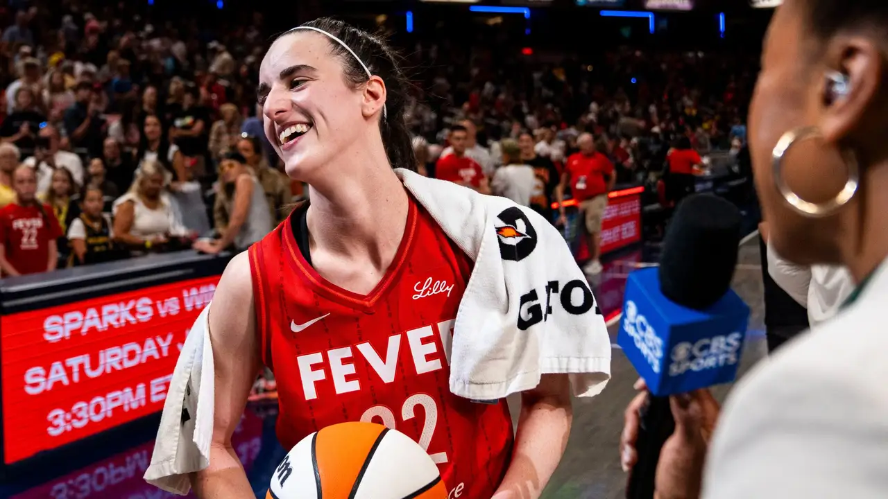 El fenómeno Caitlin Clark arrasa en Estados Unidos duplicando la cantidad de espectadores
