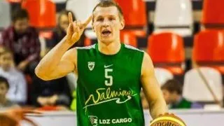 Janis Kaufmanis, anotación letona para el Lleida. Pablo Almazán, a Navarra