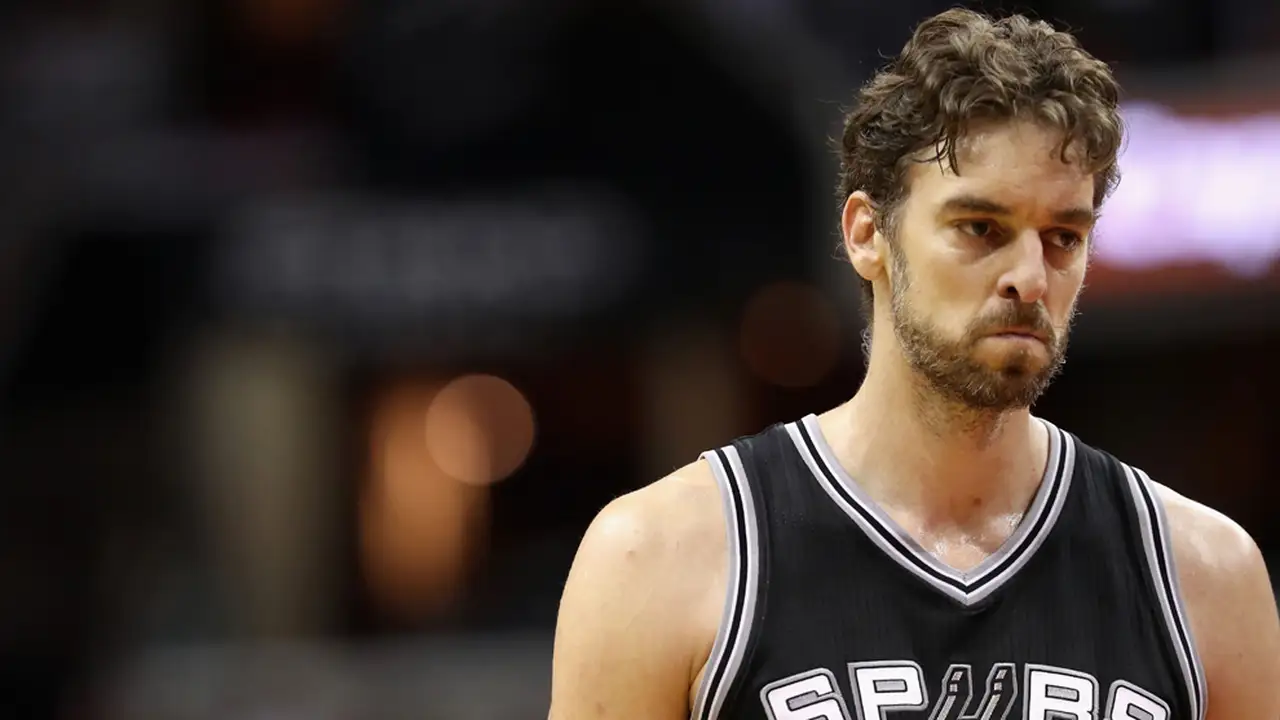 Pau Gasol se rompe en el calentamiento