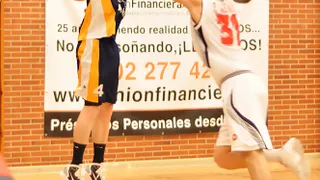 Adecco Plata (J24) Tomàs aupa a CB Prat a la tercera posición. Le Duc, MVP de la jornada ¿Quién dijo que la Adecco Plata no era emocionante? Videos de las canastas ganadoras de Tomàs y Llorente