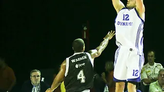 Zoco Europeo: El Khimki de Scariolo ficha al ex NBA Sergey Monya y al ex Baskonia Planinic. Ukic se queda en FB Ulker