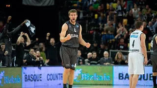 #Last32 Bilbao fulmina a un Novgorod con la pólvora mojada. Donta Smith, Mr. Perfecto