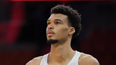 ¿El escudero perfecto para Wembanyama? Spurs ponen la mira en un baluarte de los Lakers