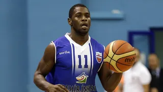 VÍDEO Pequeño héroe: acrobática canasta ganadora de Erving Walker (1.73) en Turquía