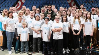 Ricky Rubio creará el Fondo Tona Vives para luchar contra el Cáncer de Pulmón
